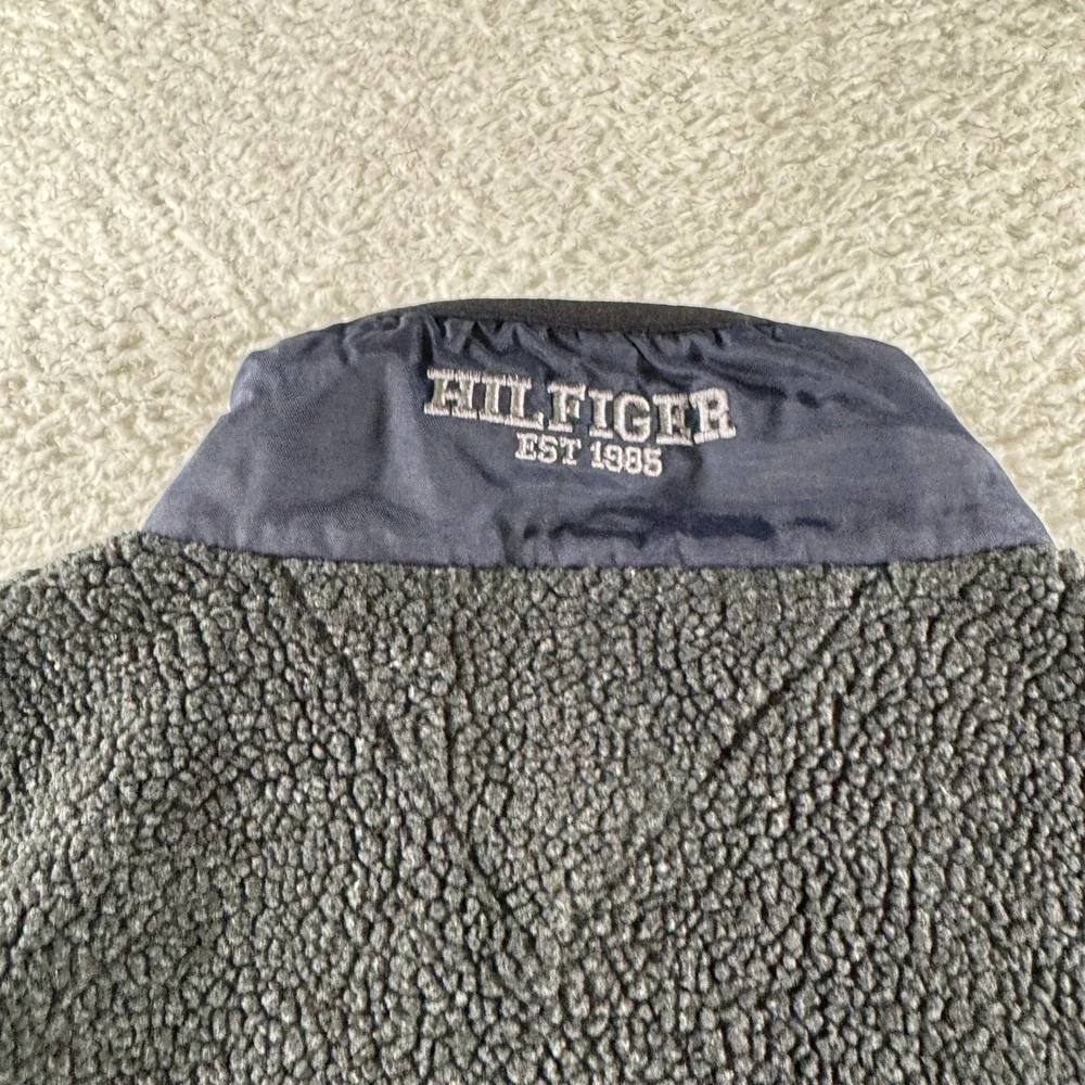 Vintage Y2K Tommy Hilfiger Full Zip Fleece Vest Men's Medium Gray Collared‎